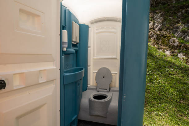 Best Portable toilet rental cost  in Salem, IL