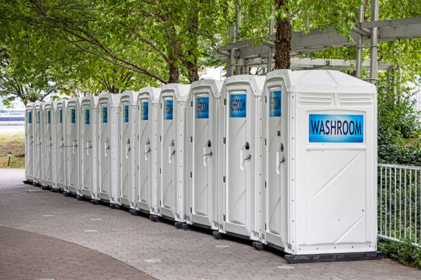 Best Affordable porta potty rental  in Salem, IL