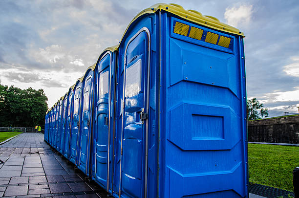 Best Affordable portable toilet rental  in Salem, IL